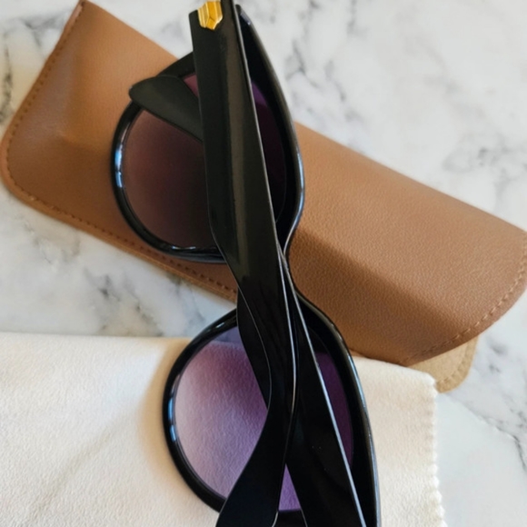 Sunglasses - Picture 2 of 2